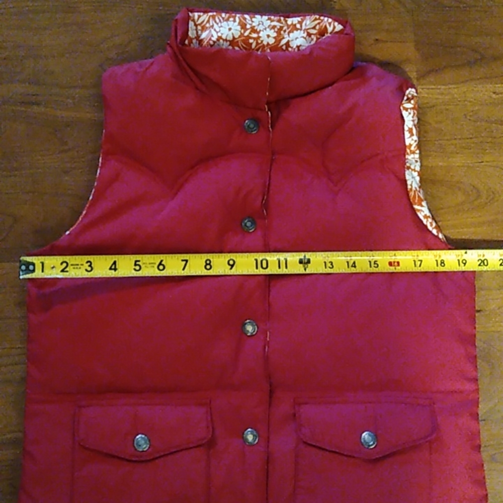 Vest - Picture 6 of 7